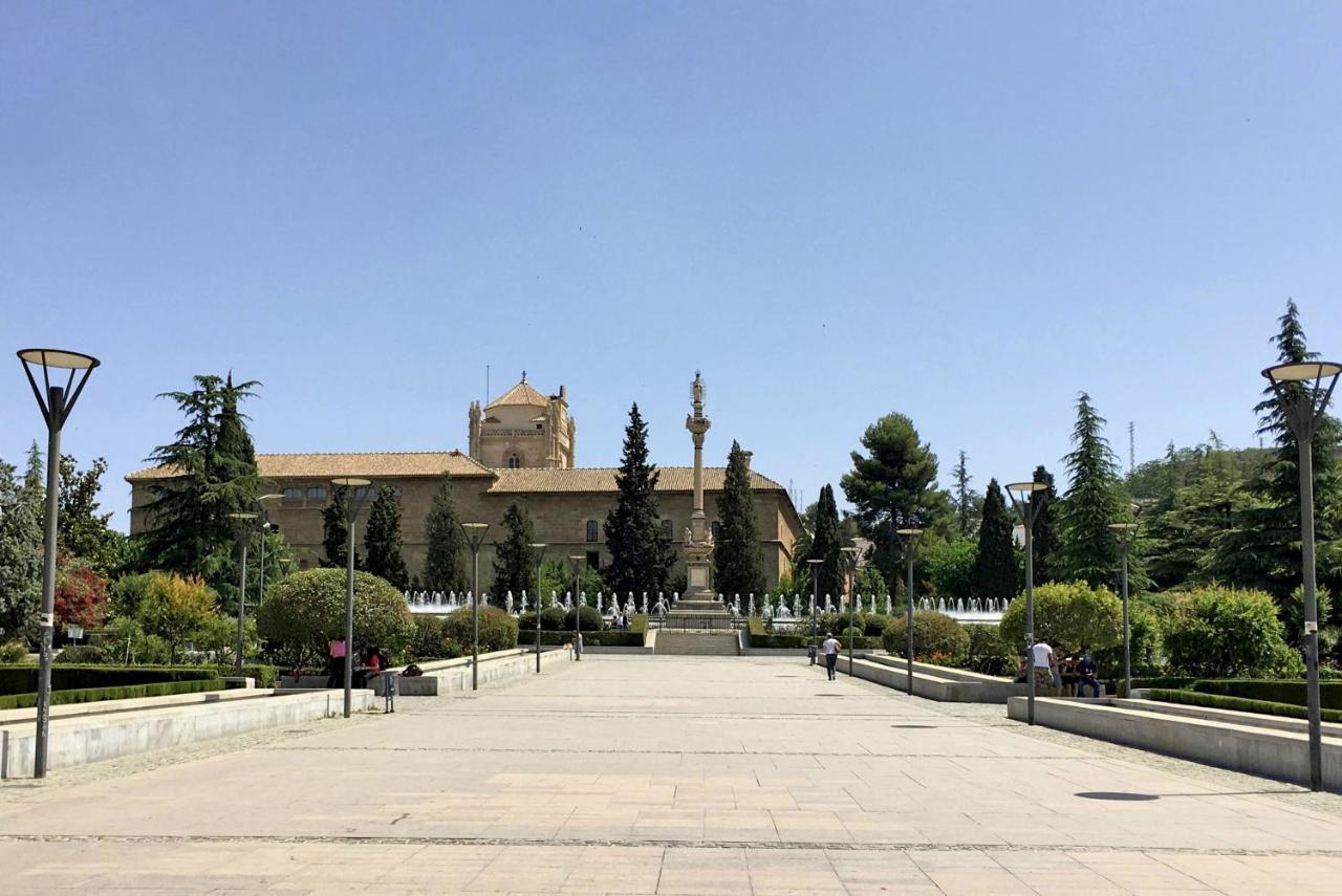 Ibericabeds San Juan De Dios Apartman Granada Kültér fotó